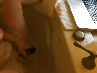 عینک آماتور شلخته در