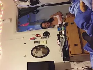 سبزه فاک سفت در دهان